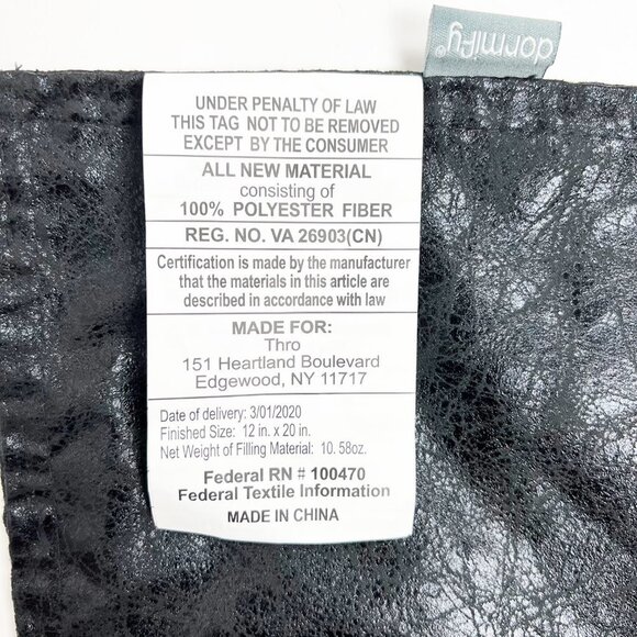 NWT THRO by Marlo Lorenz Crackle Suede Chain Trim Pillow Cover. Black. 12" x 20" - Picture 5 of 8